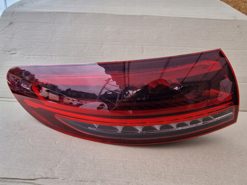 фото №1, Mercedes eqc лампа ліва задня 293 a2939062101