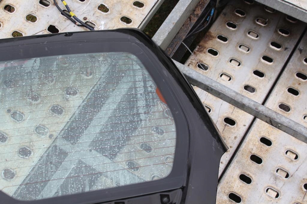 фото №9, Крышка багажника багажника subaru forester ii 2.0xt