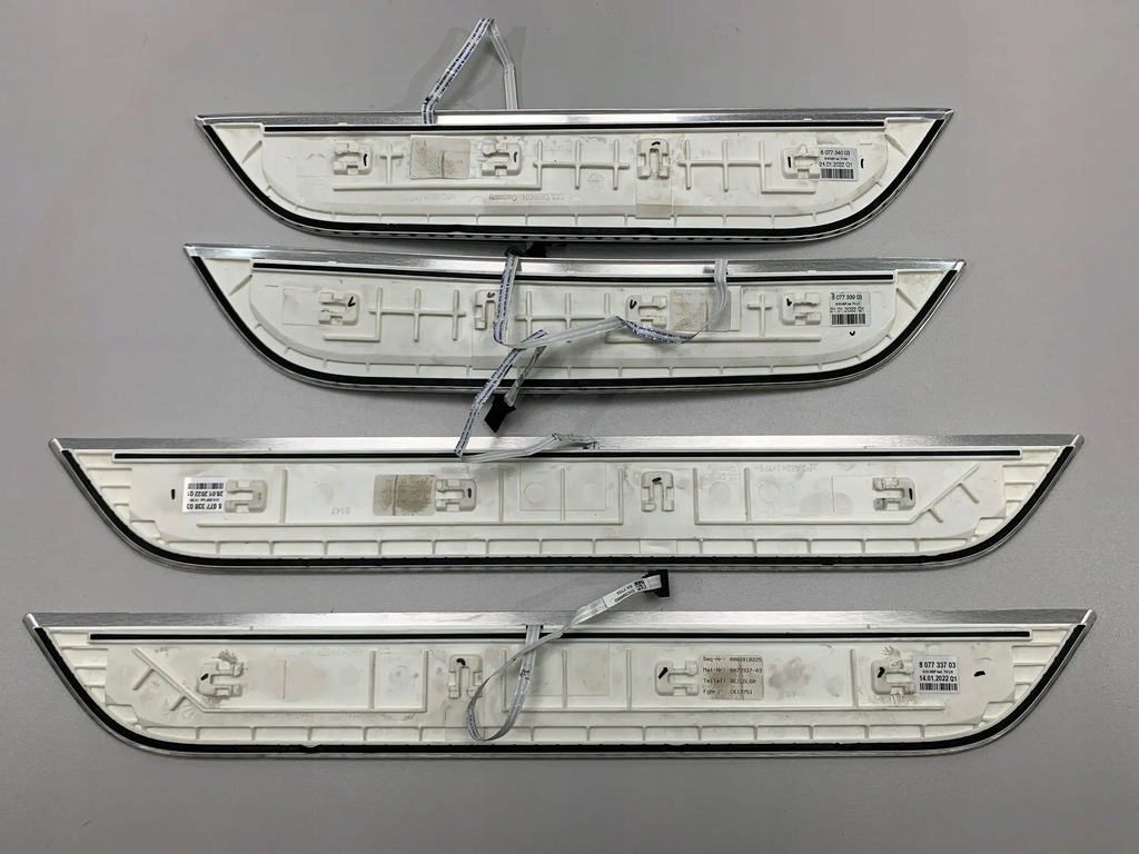 фото №6, Bmw 8 g16 накладки порогові пороги m набір led