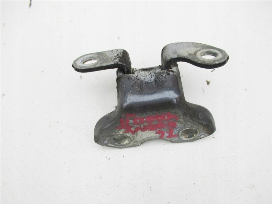 фото №1, Петля дверь задних левых верхний yaris ii 1f6