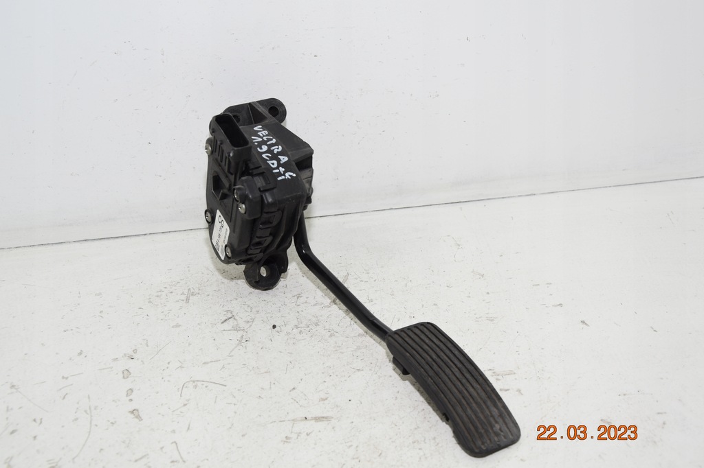 фото №1, Педаль газа opel vectra c потенциометр 9186726