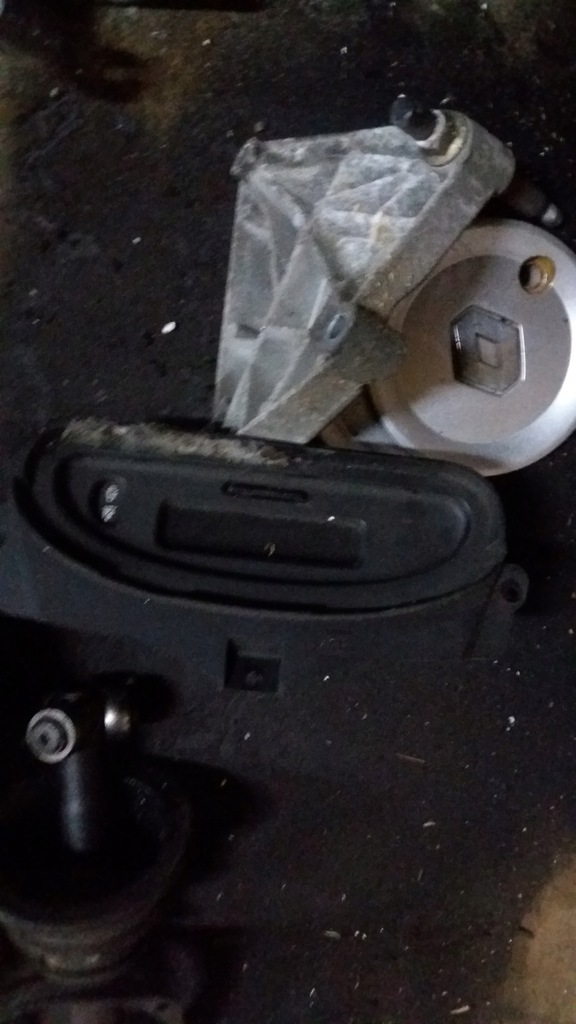 фото №1, Дисплей renault megane i coupe