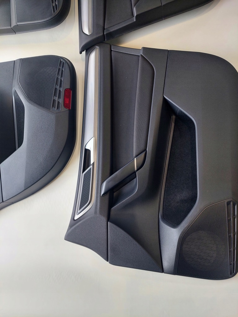 фото №7, Boczeki двері комплект 4 szt vw golf vii sportsvan