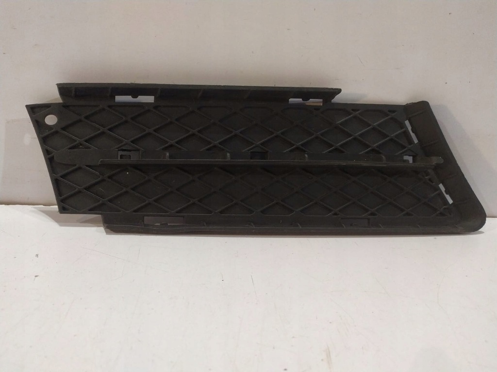 фото №6, Bmw 3 e90 / e91 решітка бампера права - 14253