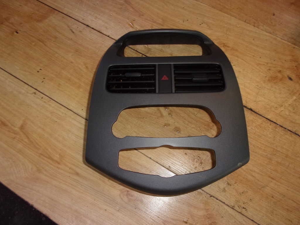 фото №1, Chevrolet spark m300 решётка обдув средняя рамка