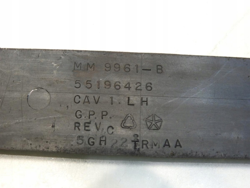 Молдинг порог левое  перед jeep grand cherokee 2 wj Киев