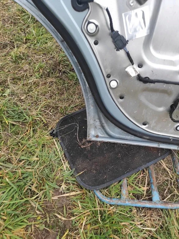 фото №6, Audi a2 2003 дверь левый задняя