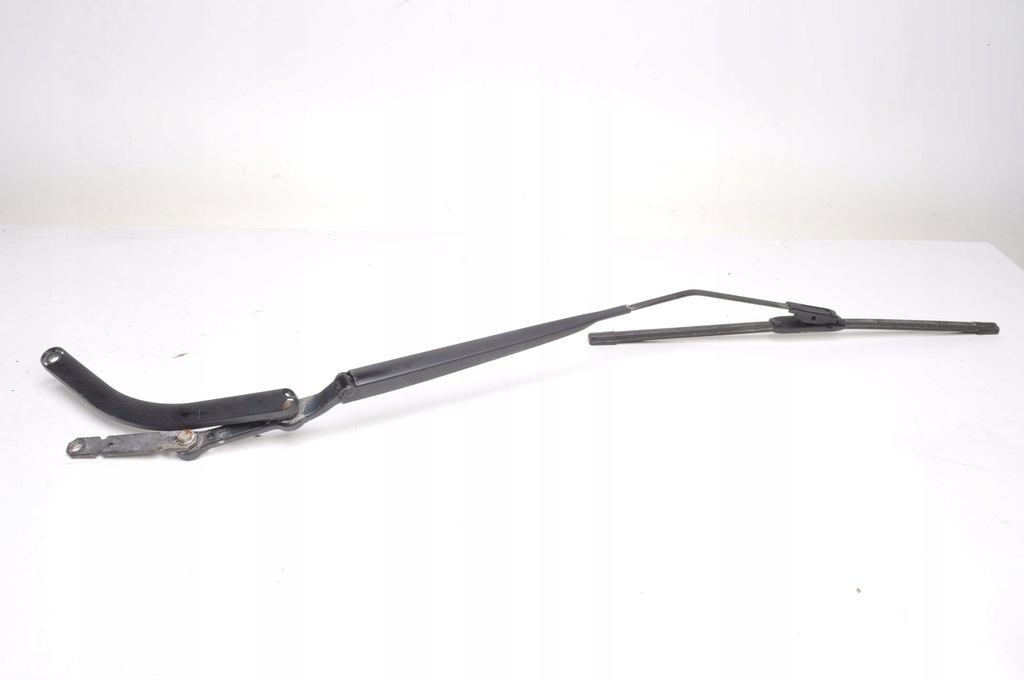 фото №1, Renault scenic ii рычаг дворники 80010797