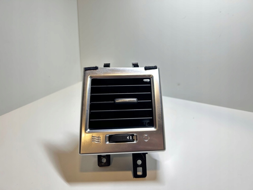 фото №1, Land rover range rover evoque l538 решётка обдув боковая панели ah3219636b