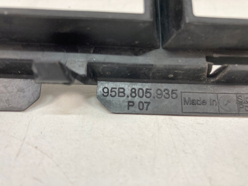 фото №9, Решётка бампера средняя нижняя porsche macan 95b