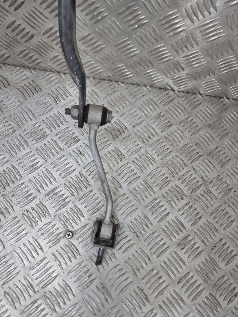 Mercedes-benz eqa 2023 задний стабилизатор / тяга Недорого