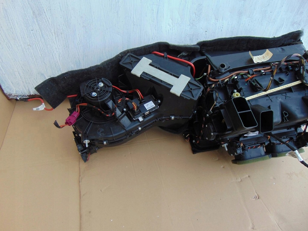 фото №13, Отопитель комплектная mercedes w212 2010r europa