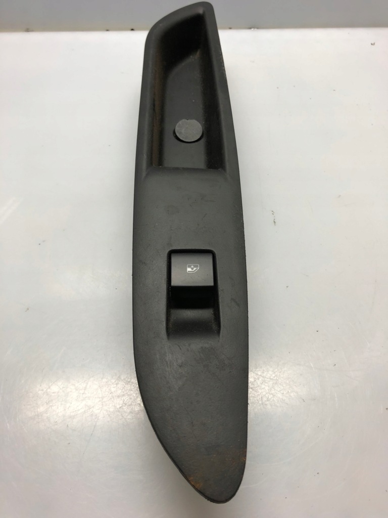 фото №1, Панель переключатель окон opel 13301888