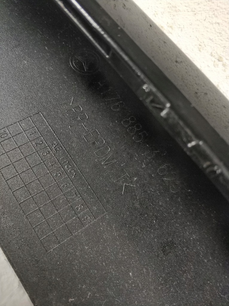 A1768853625 бампер перед передний mercedes w176 fl в Украине