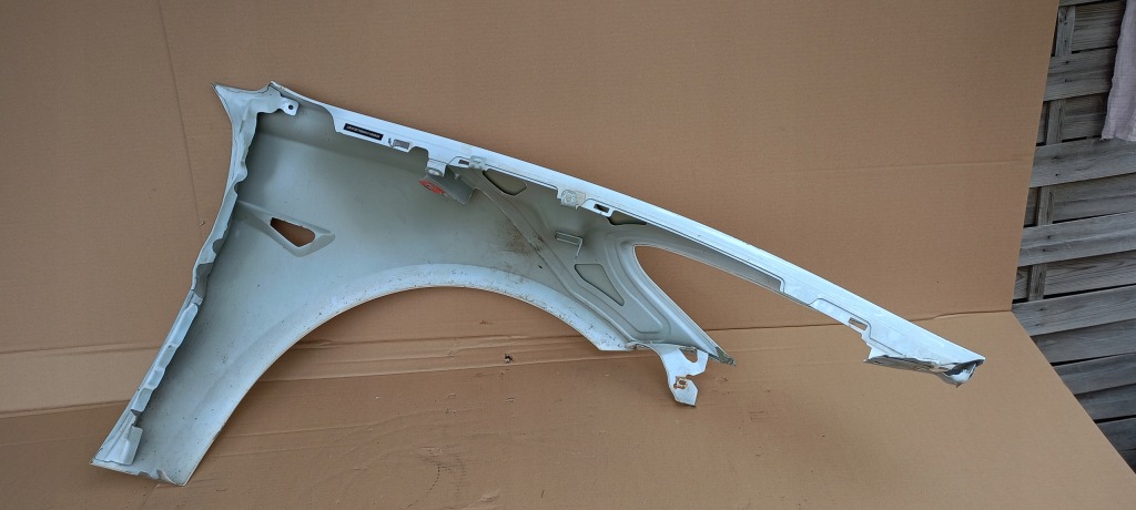 Крыло  перед передний левое  tesla model 3 3 17-23rok 1081401-ec-e оригинал Цена