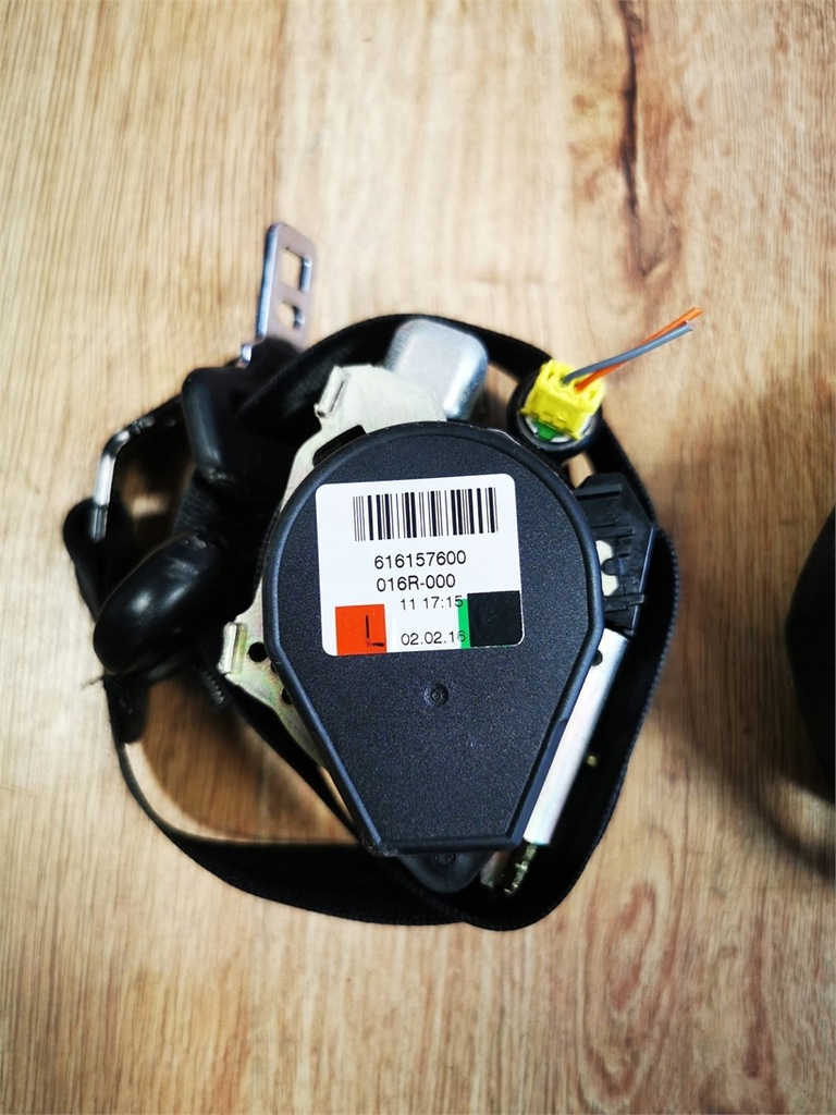 фото №2, Volvo v60 i lift 13-18 pas безопасности левый задняя