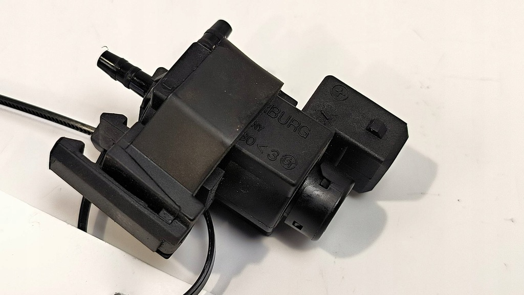 фото №1, Клапан 7810831 bmw 750i l 7 f01