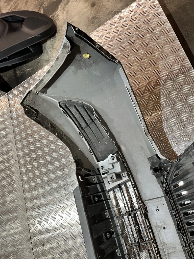 фото №7, Бампер перед передний skoda fabia iii 14- hb la7w