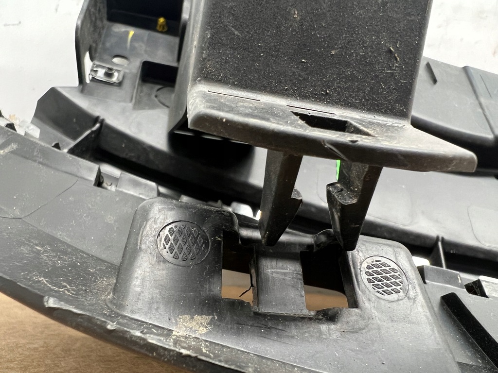 фото №11, Citroen c3 iii решётка радиатора решётка радиатора 9812063477