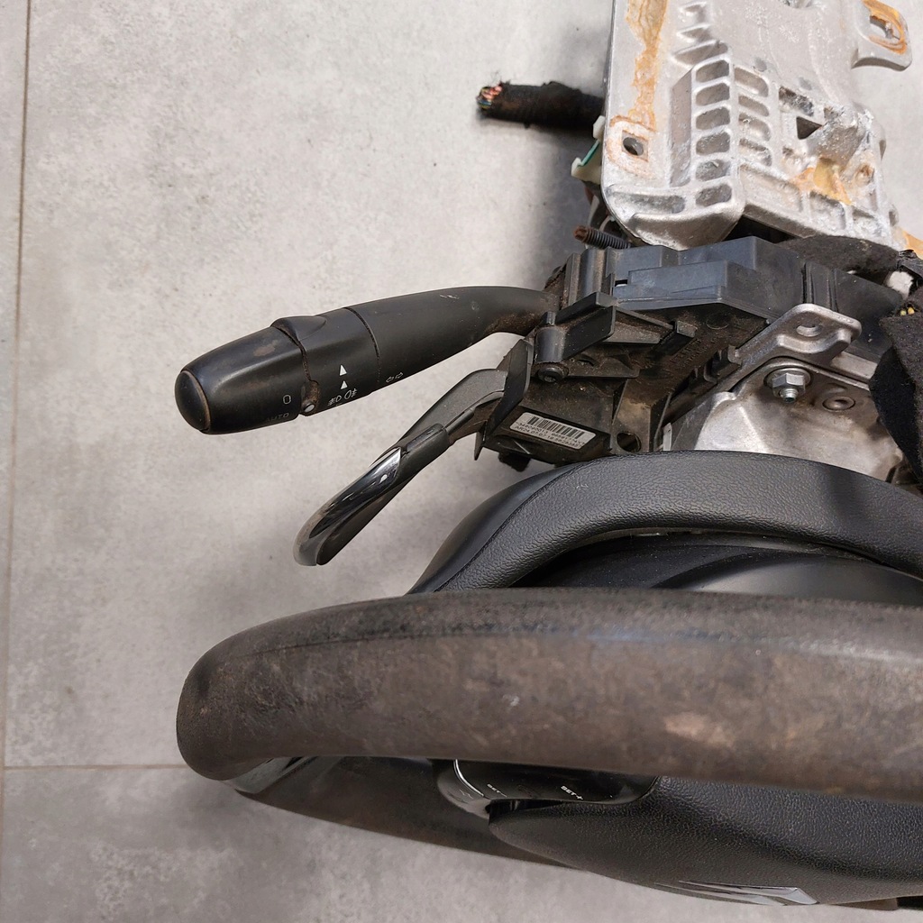 фото №12, Citroen c4 picasso колонка керма повітропровід