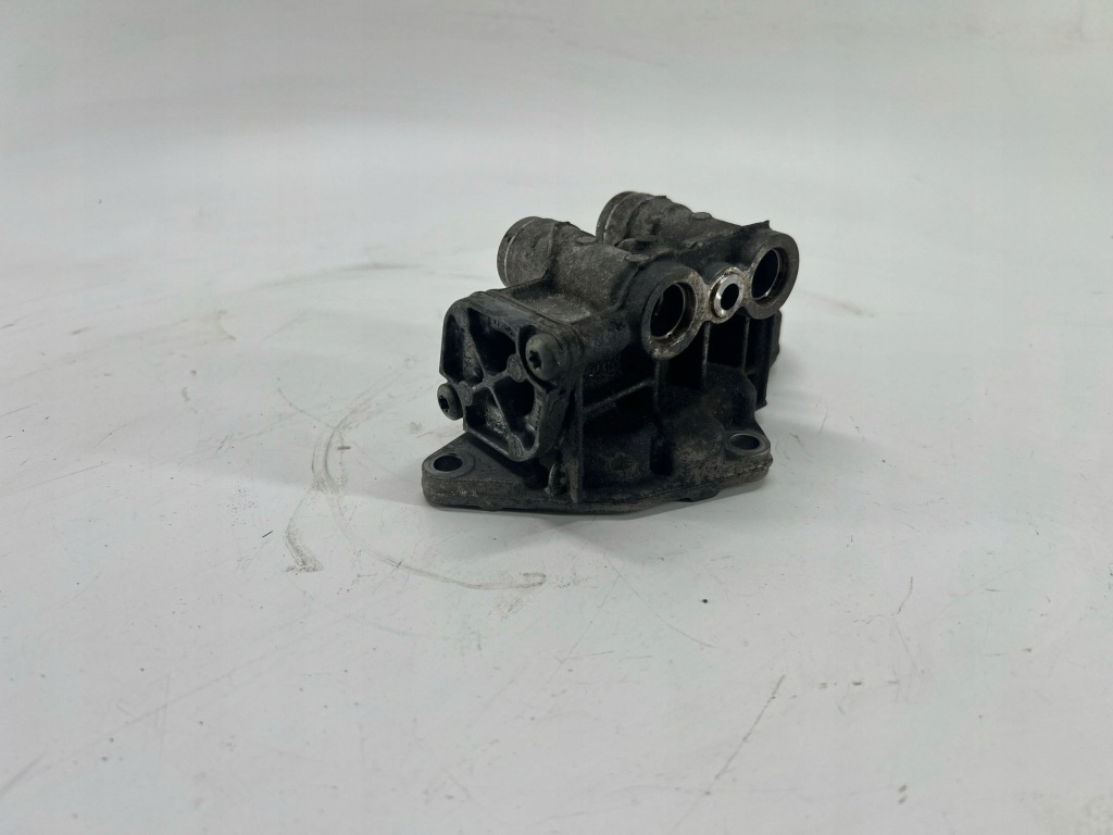 фото №1, Кришка фільтра оливи bmw 1 f20 f21 7637052