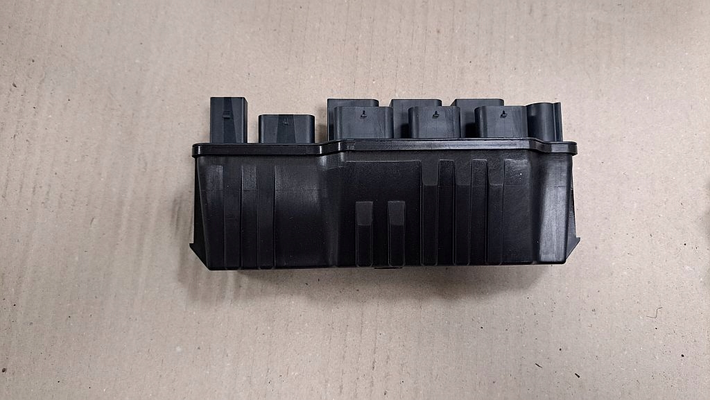 Купить Bmw g05 g06 g07 g45 7952994 модуль питания