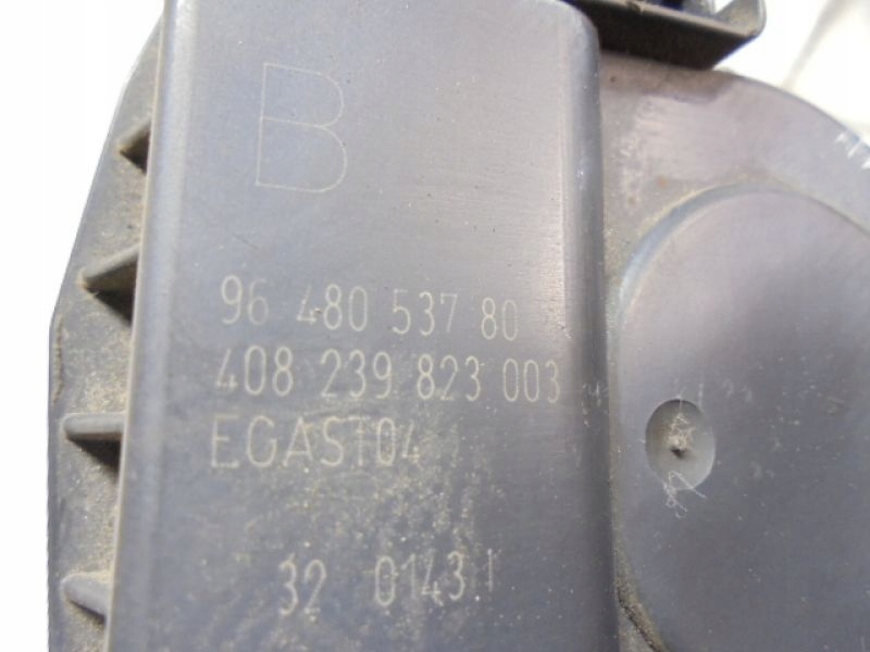 фото №9, Xsara picasso дросельна заслінка 9648053780 1,8 16v