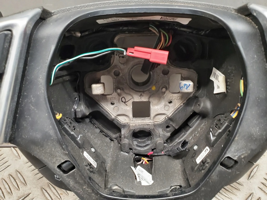 фото №6, Chevrolet camaro ss 6.2 2019 84449664 руль