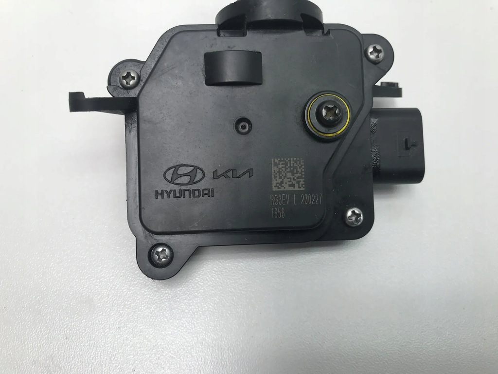 фото №8, Kia niro ii ev 2024 моторчик привід кришка заливної пального