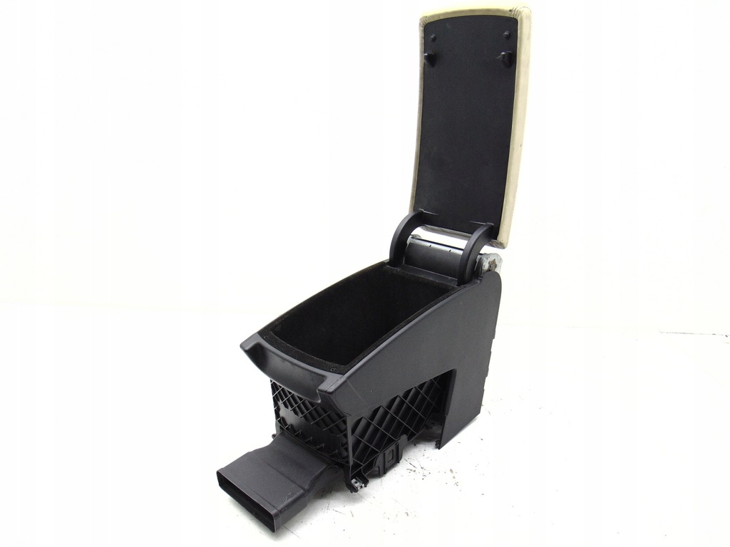 фото №7, Подлокотник средний 3c0864207p vw passat b6 b7 cc