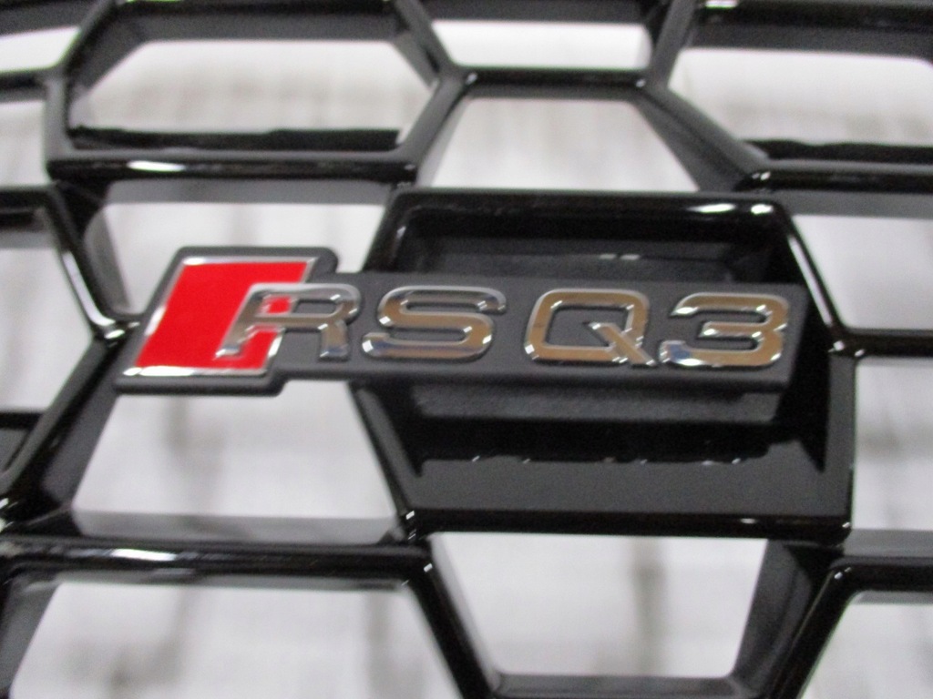 фото №5, Решётка радиатора решётка радиатора audi rsq3 83a853651d серебристый значок