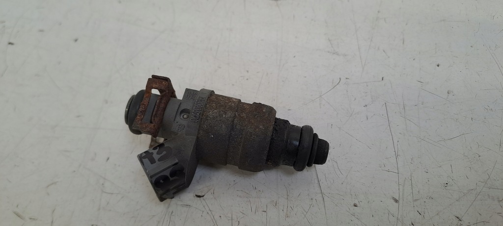 фото №1, Форсунка 06a906031bt audi a3 8p