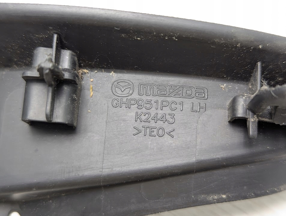 фото №6, Накладка na жабо правая + левая треугольник peugeot 3008 i ghp951pb1