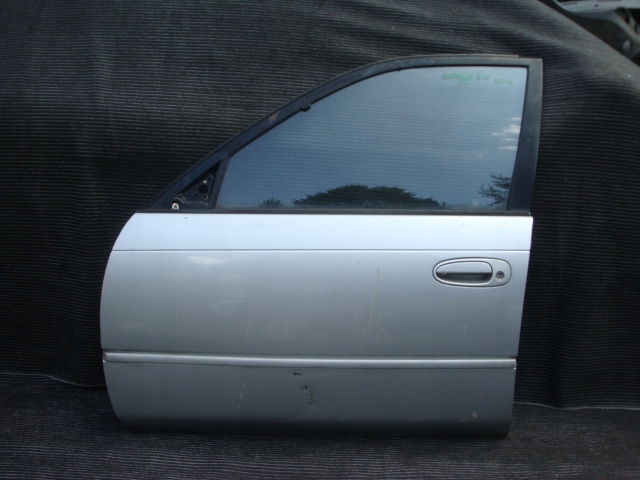 фото №1, Дверь левый перед передние toyota corolla e10