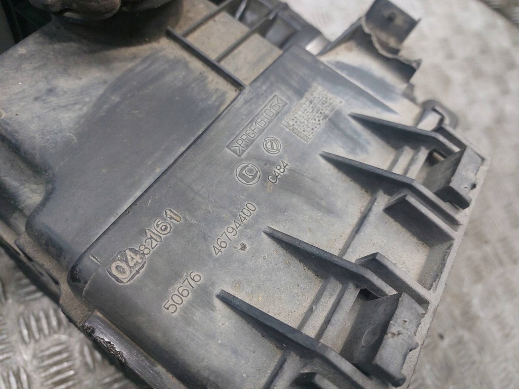 Корпус фільтра + витратомір + труба повітрозабірник alfa romeo gt 1.9 jtd Доставка