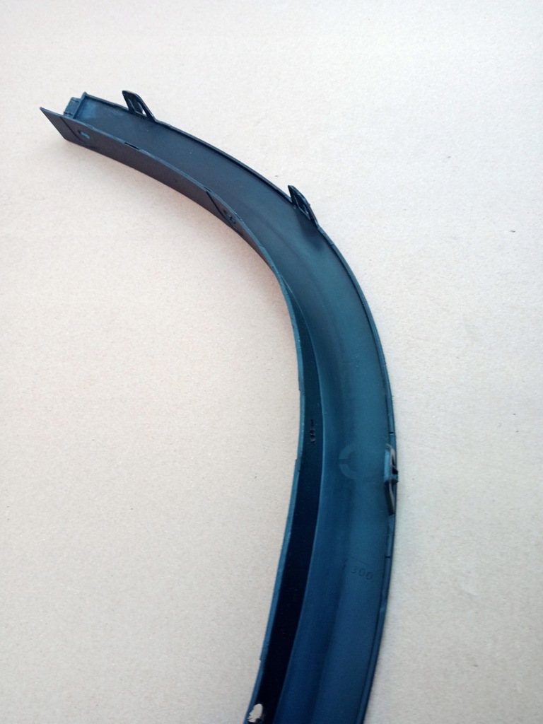 фото №7, Bmw x1 e84 правая молдинг крыла перед