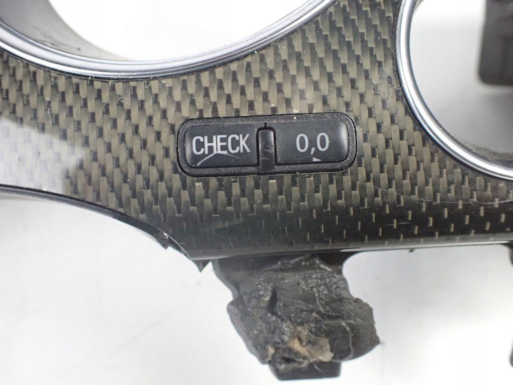 фото №5, Рамка dekor счетчиков приборы карбон audi a8 s8 d3 4e0820901 4e1857115k