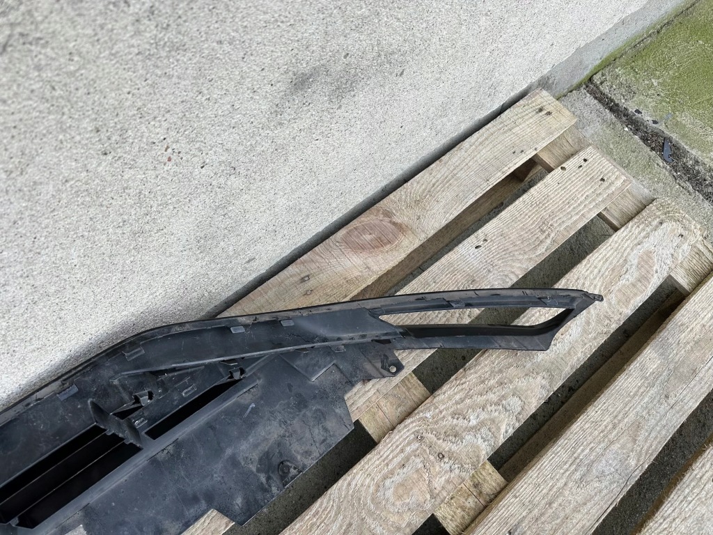 Спойлер решётка решётка  бампер перед volvo xc90 2 рестайлинг  r-design 31663528 Недорого