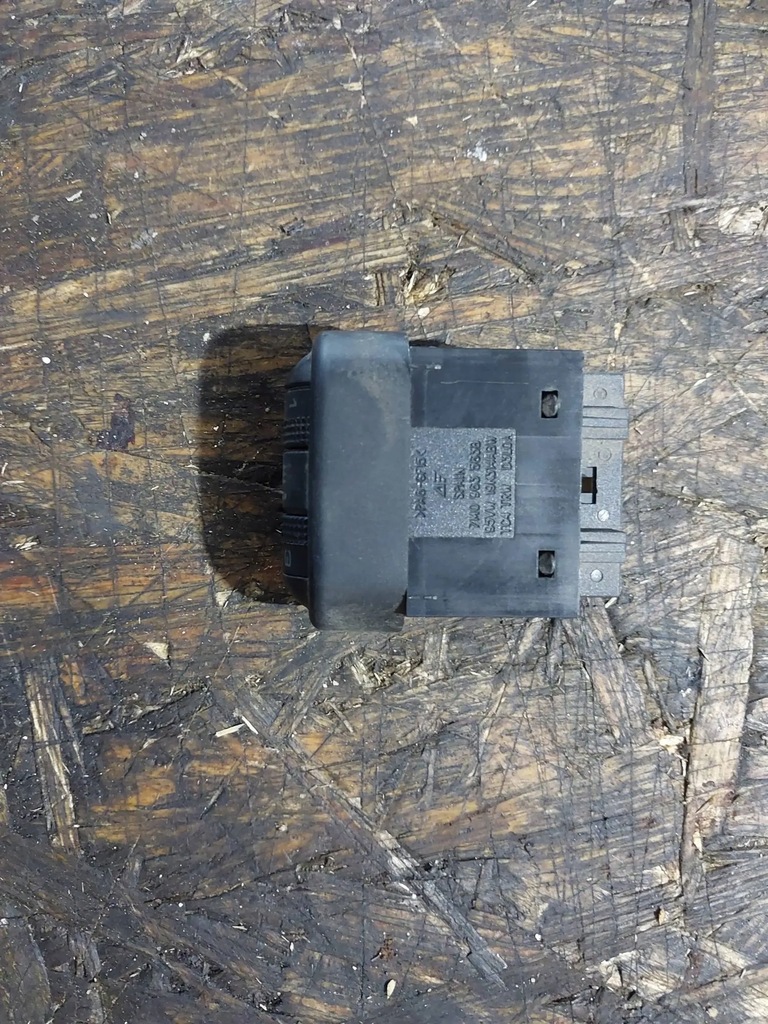 фото №8, Перемикач підігріваємих сидінь ford galaxy i 7m0963563b