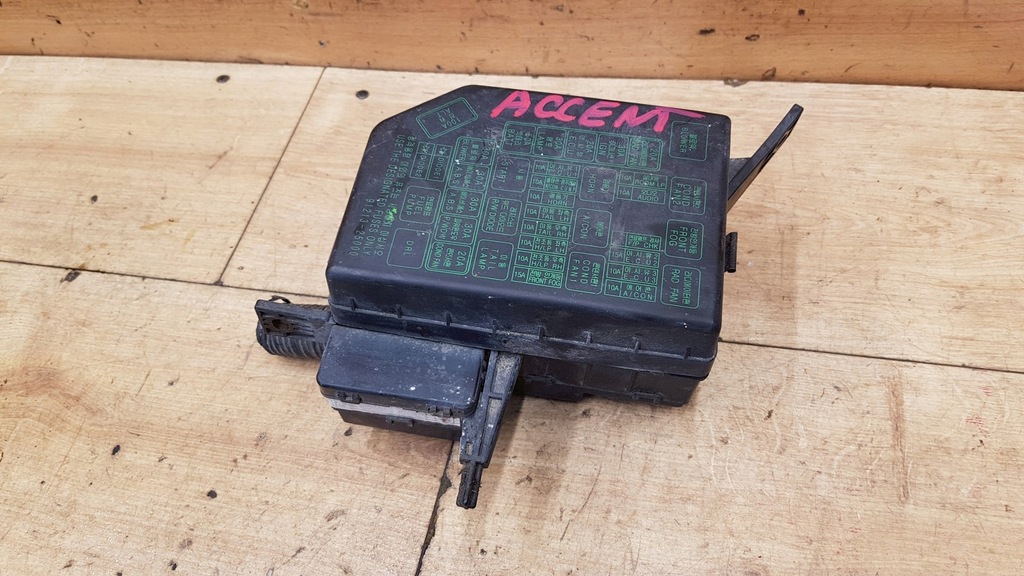 фото №1, Коробка запобіжників hyundai accent