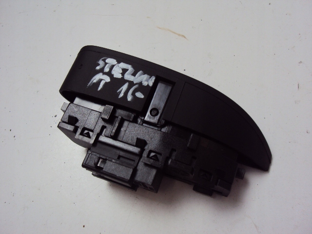 фото №2, Панель центрального правий задня alfa romeo stelvio 16-