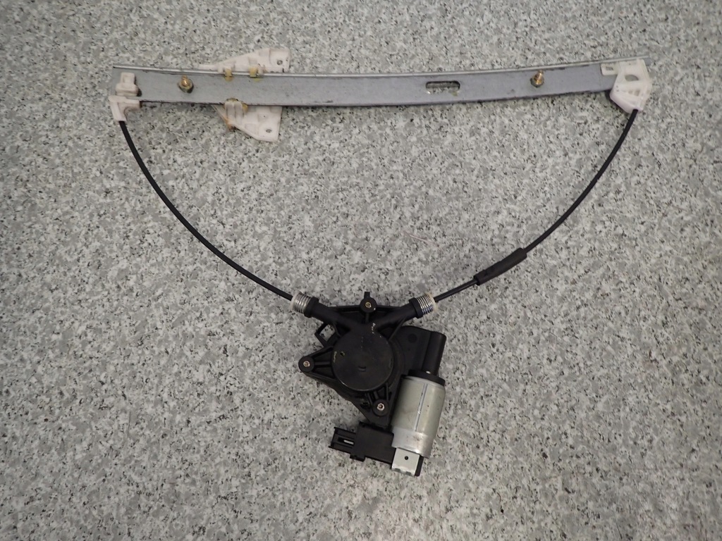 фото №4, Mazda 3 mazda3 bk 03-08 подъемник стекло передний левый