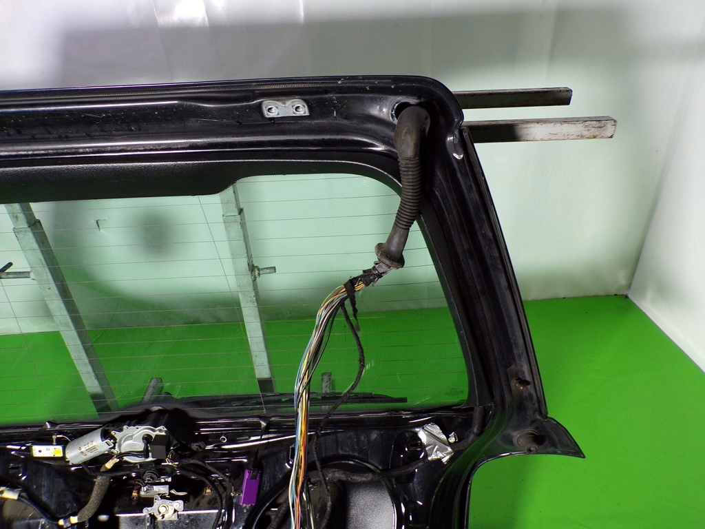 Audi a4 b5 kombi задняя крышка багажника багажника Цена