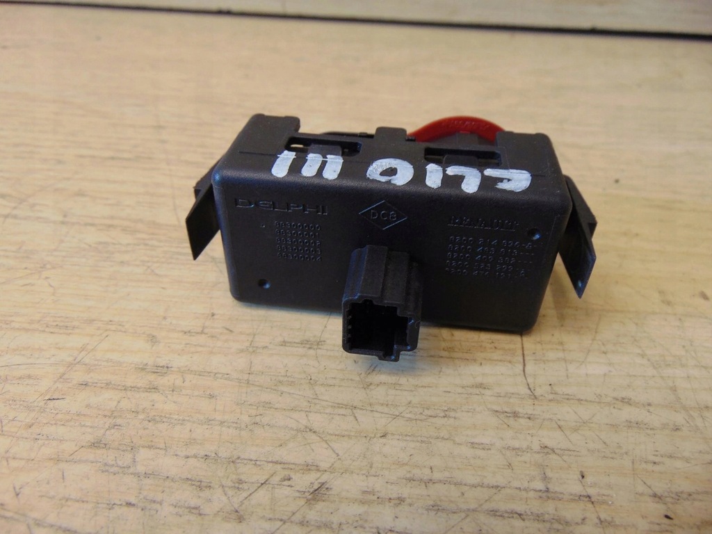 фото №3, Выключатель света аварийных замка renault clio iii