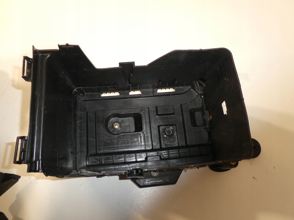 фото №4, Основание аккумулятор vw seat skoda 1k0915333h