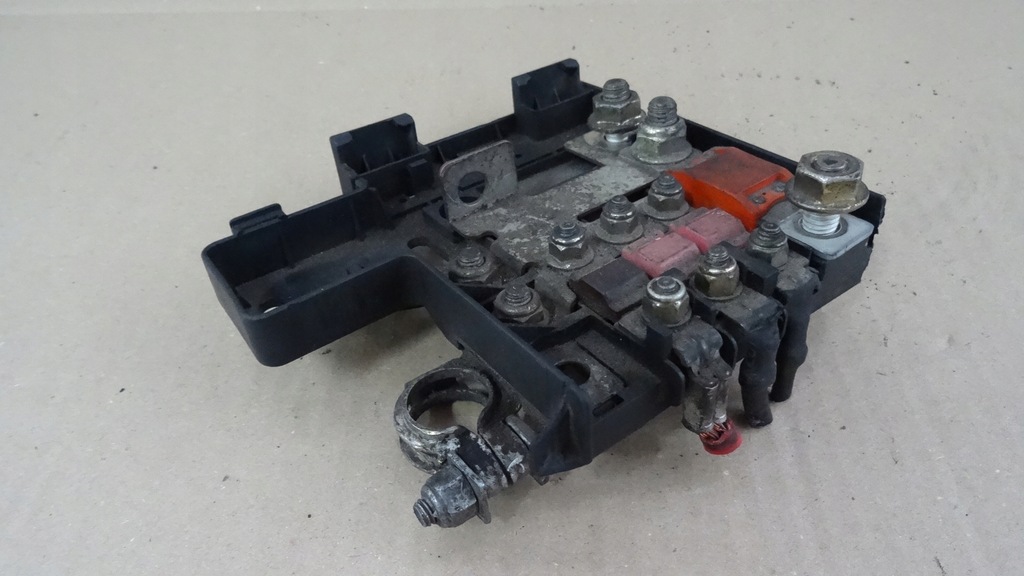 фото №1, Alfa rome 147 1.9 jtd коробка запобіжників