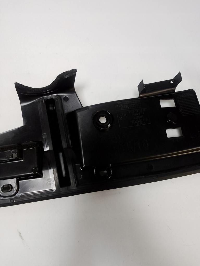 фото №11, D823 - защита крыла верхний bmw 8 g14/g15/g16 оригинал 51767371509