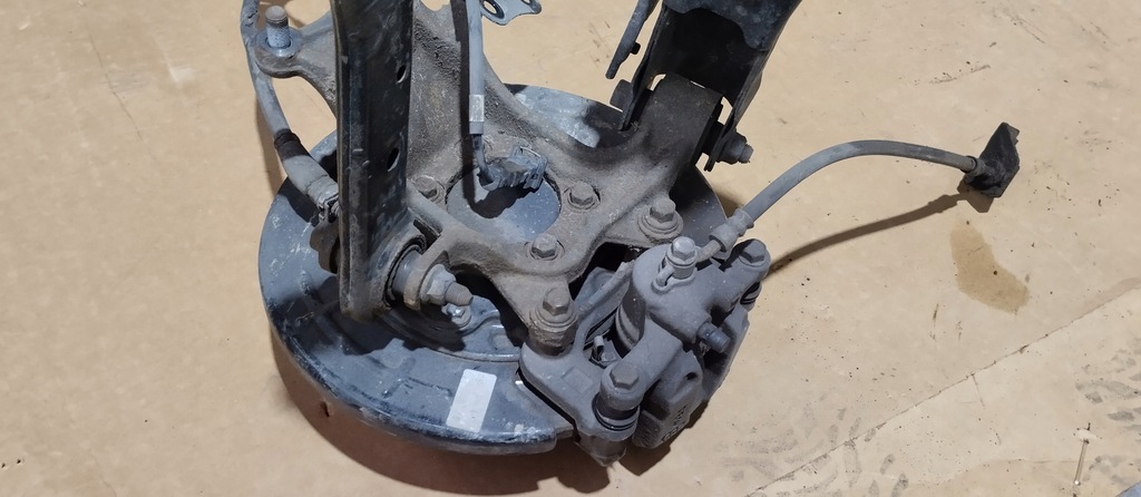 фото №5, Поворотний кулак важіль лівий задня hyundai tucson iii 1.7 crdi 15- комплект