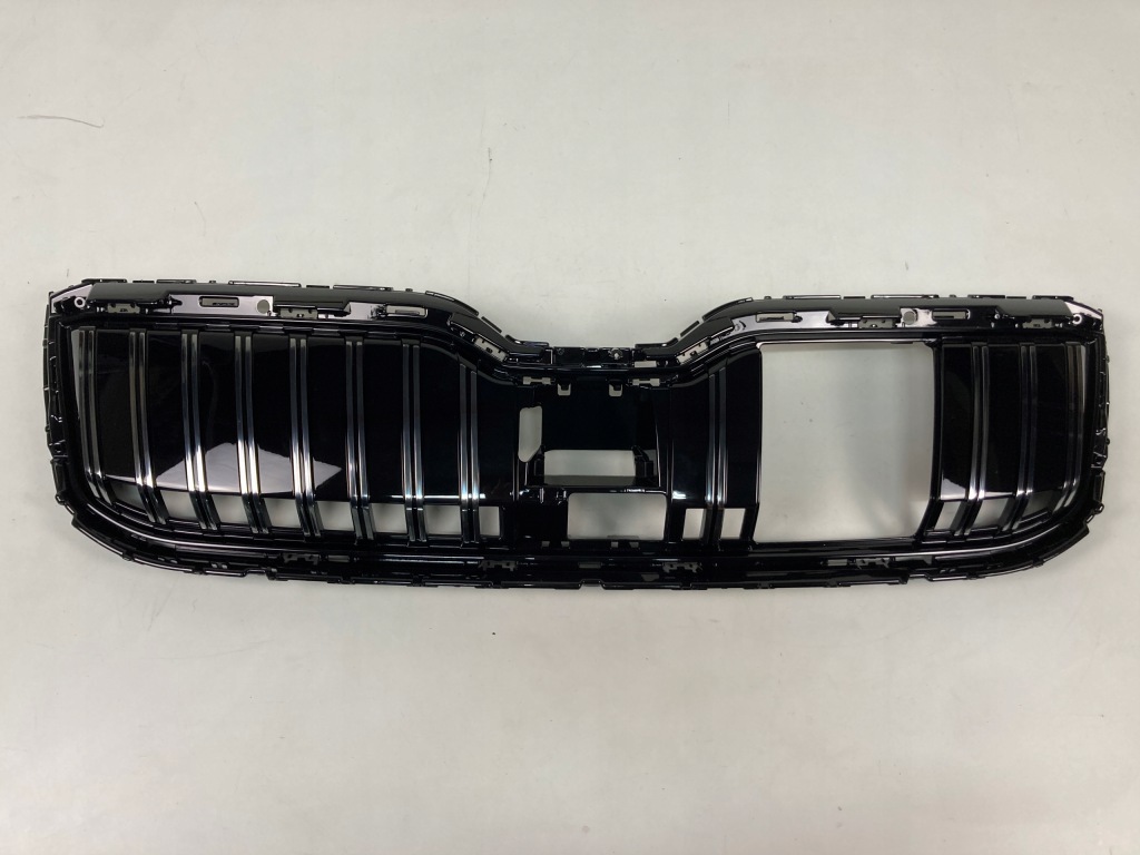 фото №1, Решётка радиатора решётка радиатора skoda superb iii 3 lift 3v0