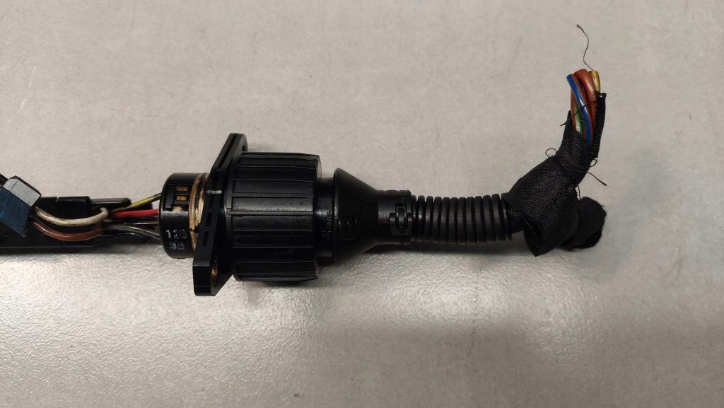 Джгут помпові форсунки audi a4 b5 рестайлінг  038971803 Зі Шроту